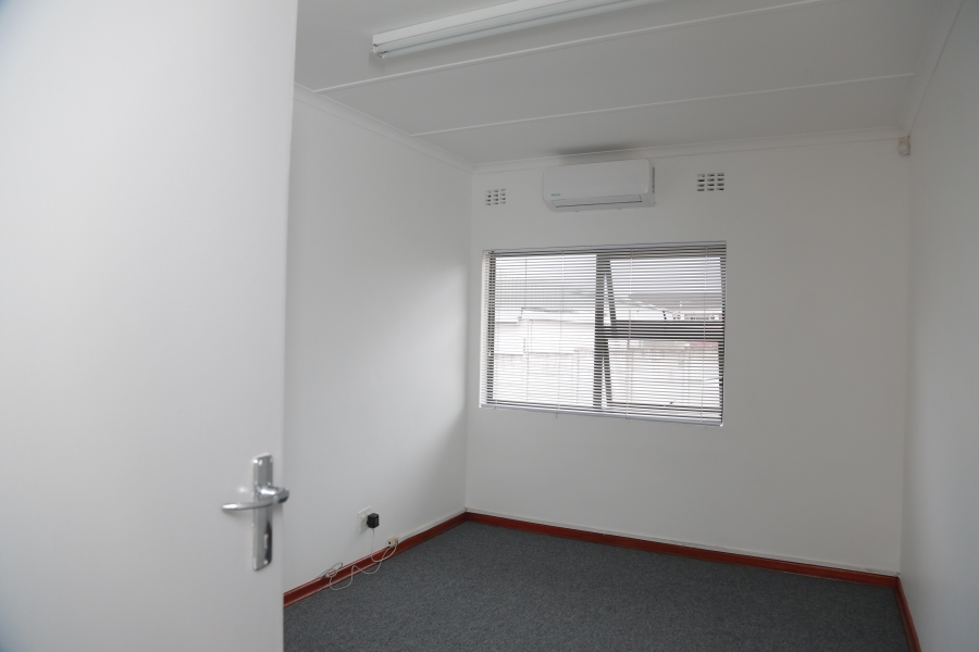 To Let commercial Property for Rent in Beacon Bay North Eastern Cape